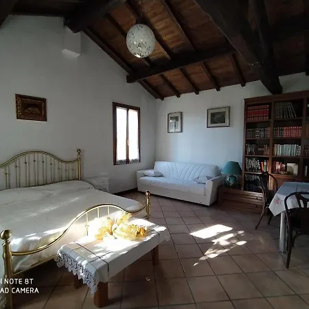 La Rosa Selvatica Frühstückspension