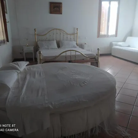 La Rosa Selvatica Ravarino