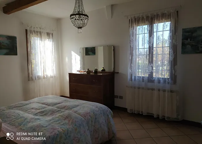 La Rosa Selvatica 3* Ravarino